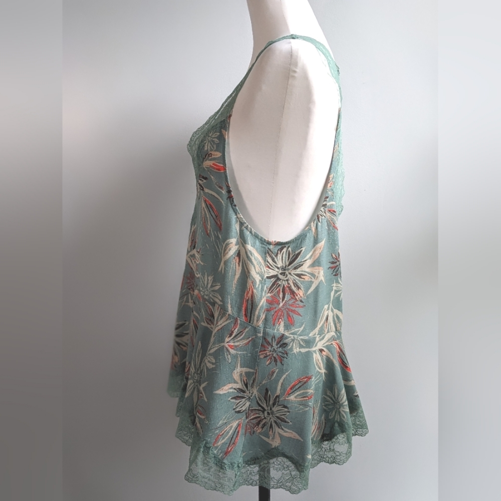 Free People Bellflower Tunic Lace Cami Top Size XS - Picture 3 of 9